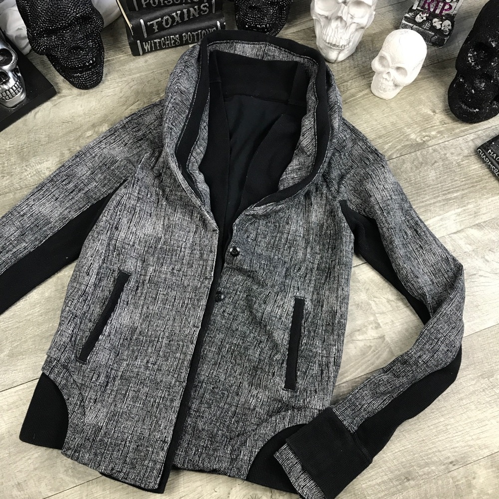 Lululemon heather grey button up thick sweater